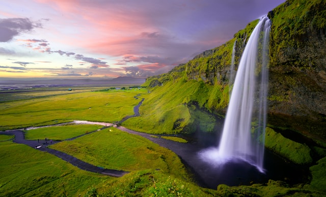 islanti matkakohteena
